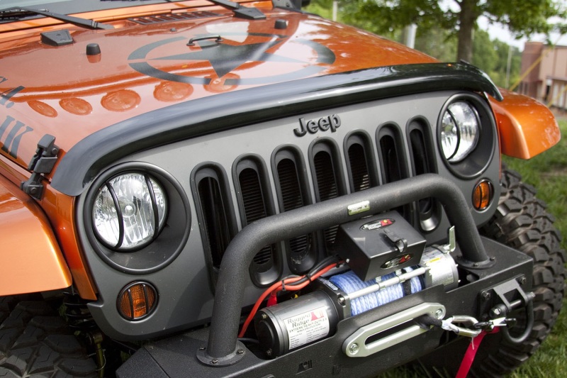 Wraparound Bug Deflector Smoke 07-18 Jeep Wrangler